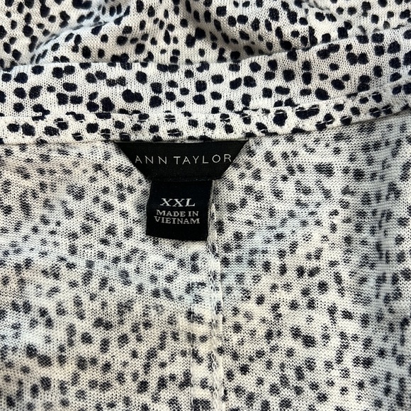Ann Taylor Black and White Linen Blouse Size XXL - Picture 4 of 6